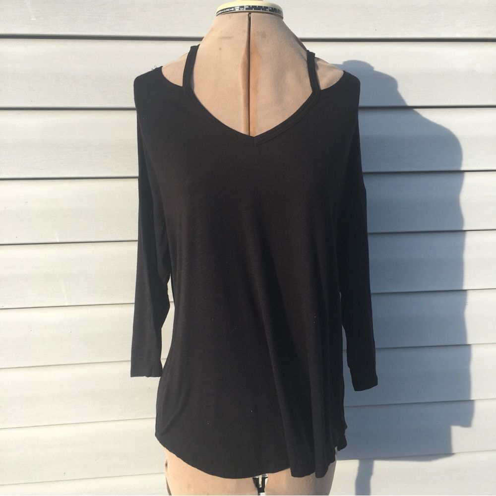Matty M black cutout shoulders top size small